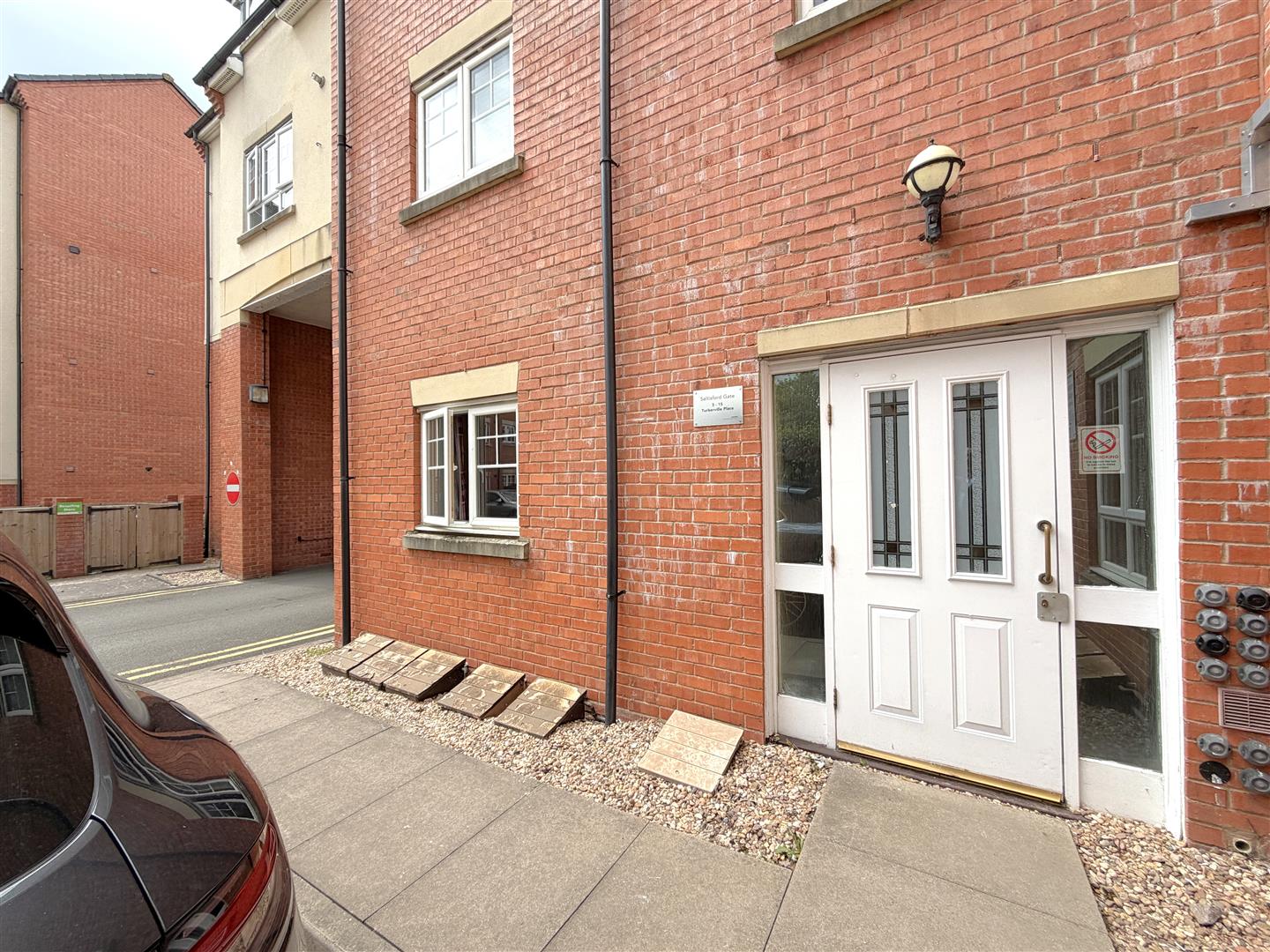 Turberville Place, Off Ansells Way, Central Warwick (Nr Sainburys & Race Course) 16